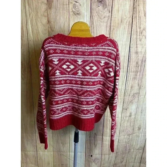 American Eagle AE Fair Isle Red White Holiday Sweater Size S - Picture 5 of 8